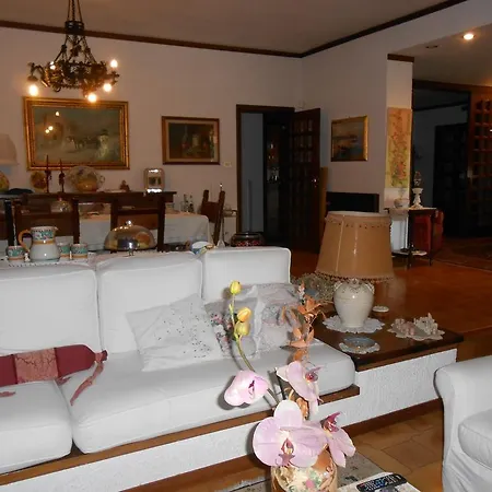Il Giardino Fiorito Bed & Breakfast *